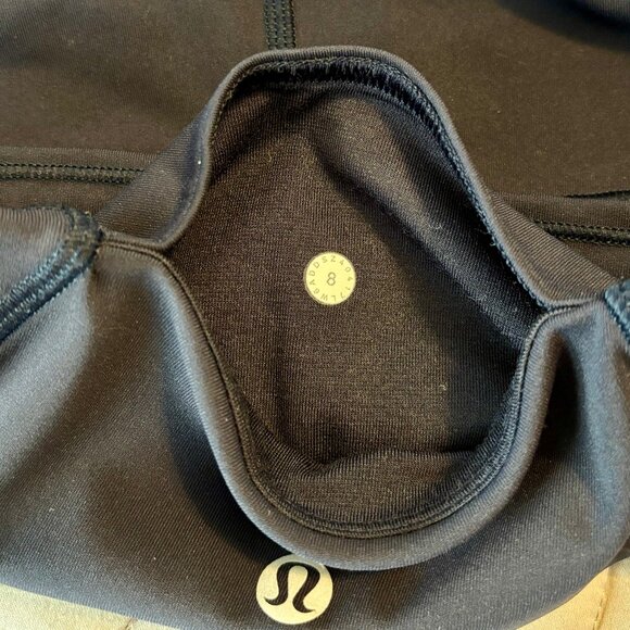 Lululemon Train Times Crop Navy Blue Leggings Women 8 - Picture 10 of 13